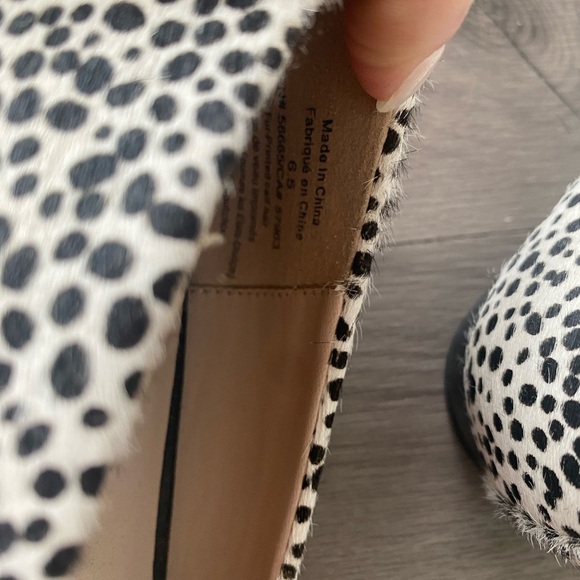 Something Navy Flats - Picture 3 of 5